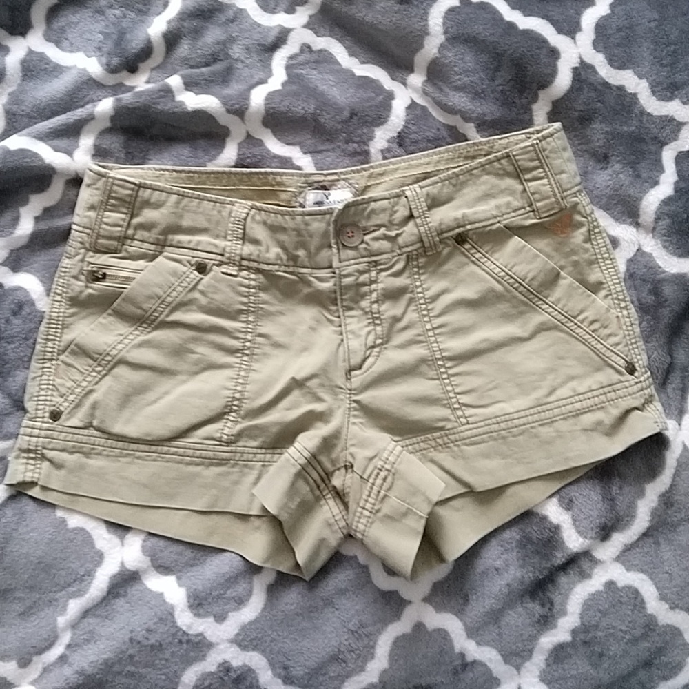 AE shorts